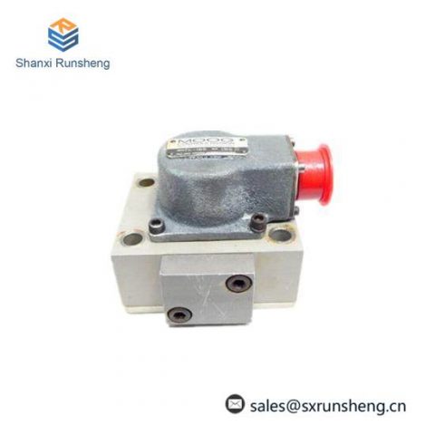 MOOG D136E001-001 Industrial Control Module